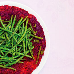 Vegetarisk kikärts- och rödbetspannkaka