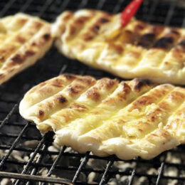 Grillat naanbröd