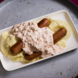 Vegansk räksallad (med korv och mos)