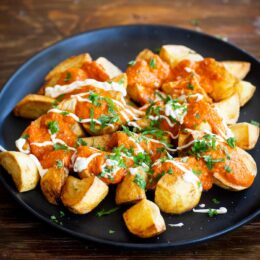 Patatas bravas