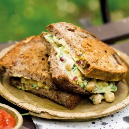 Vegetarisk grillad currymacka