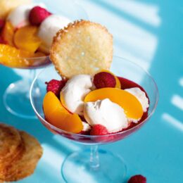 Peach Melba med kokosflarn