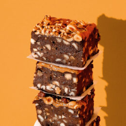 <strong>Nutty Plantain Brownies</strong>