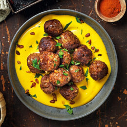 Spanska vegobollar med saffransaioli